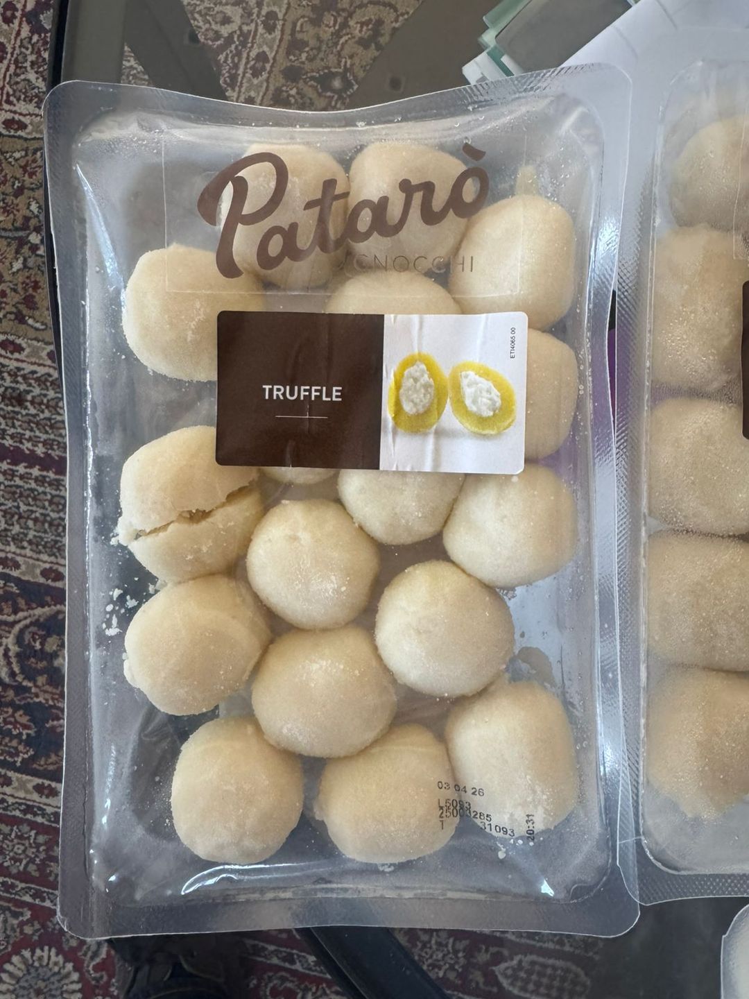 pataro-بطاطا المحشية ب الترفل