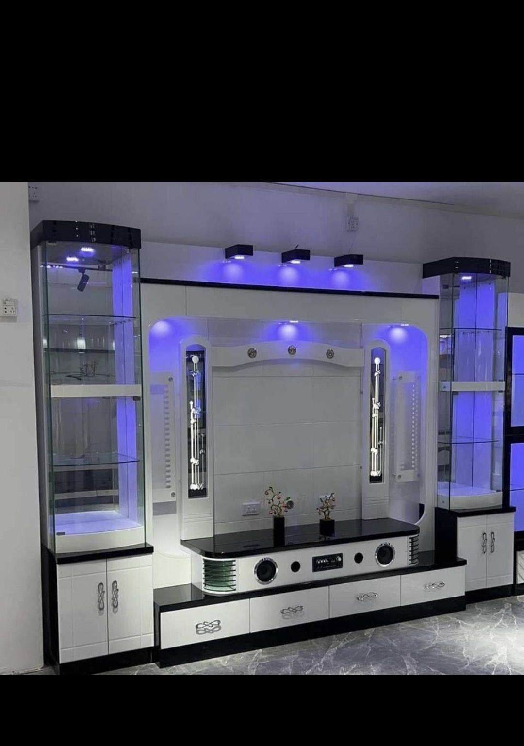 TV Cabinet 
