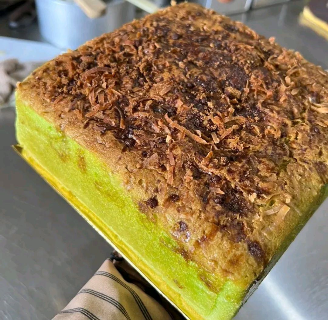 Onde Onde Thai Butter Cake (7 Inch)