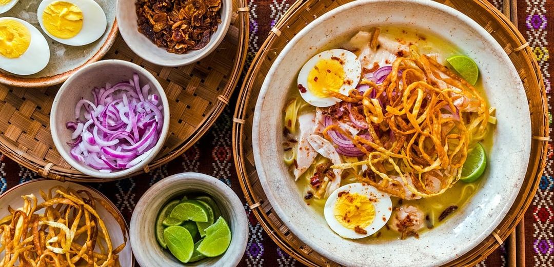 Chicken Coconut Noodle | Ohn No Khao Suey