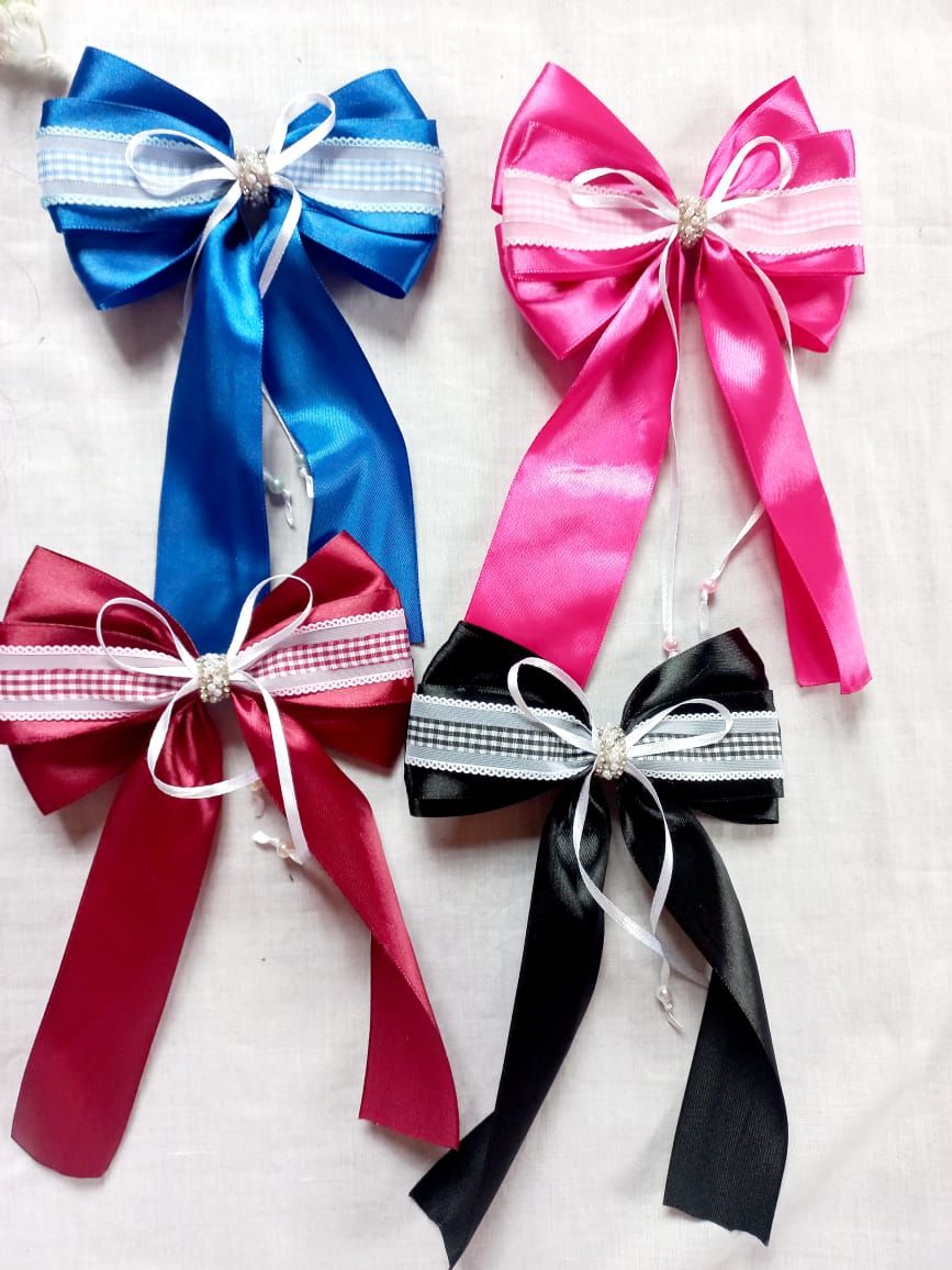 🎀 Classroom Charm Bows