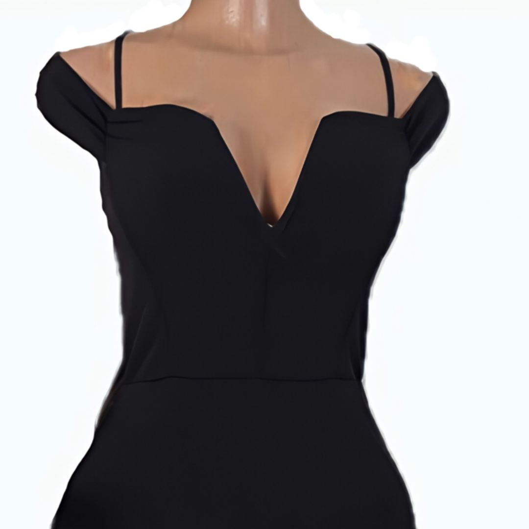 Robe moulante décolleté 