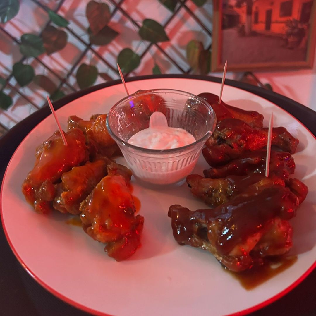 BONELESS BBQ