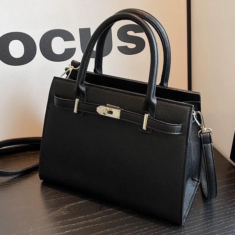 The Mila bag (black)
