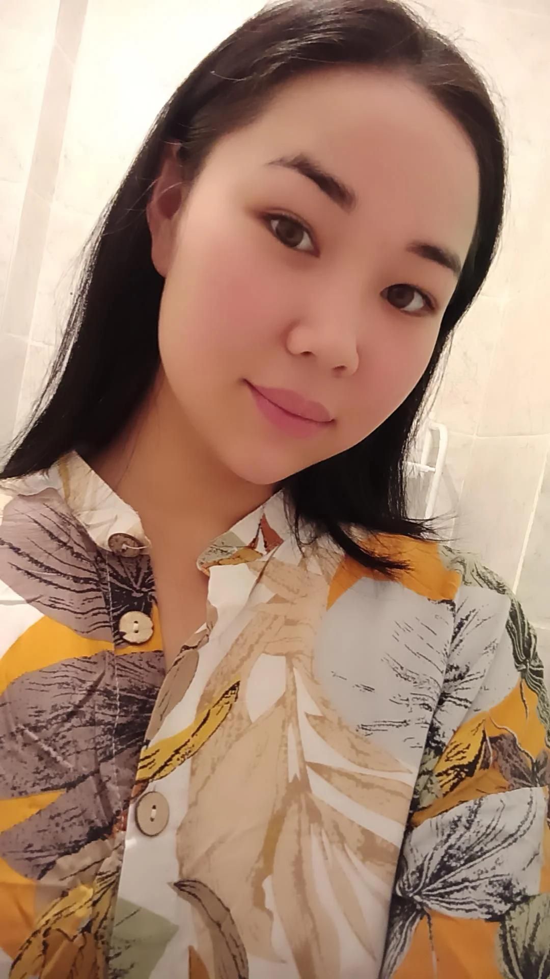 Kyrgyzstan Surrogacy & Egg Donor | Bishkek | 2001, Blood Type B+, 170cm, 61kg | ID #10068 🎖️ 🟢
