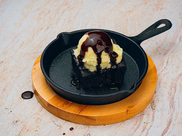 Cake À la Mode