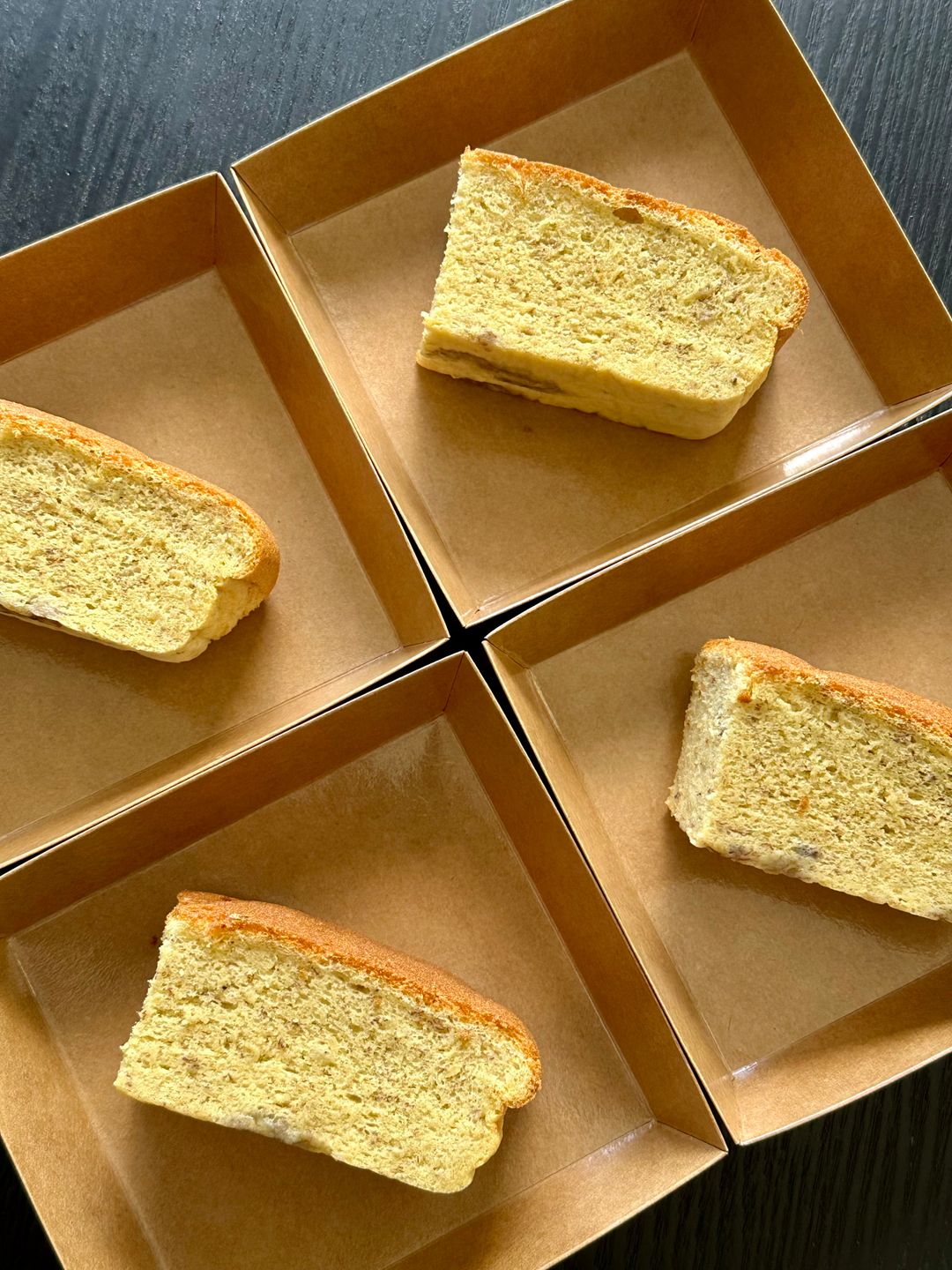 Banana Cake (Set of 2)