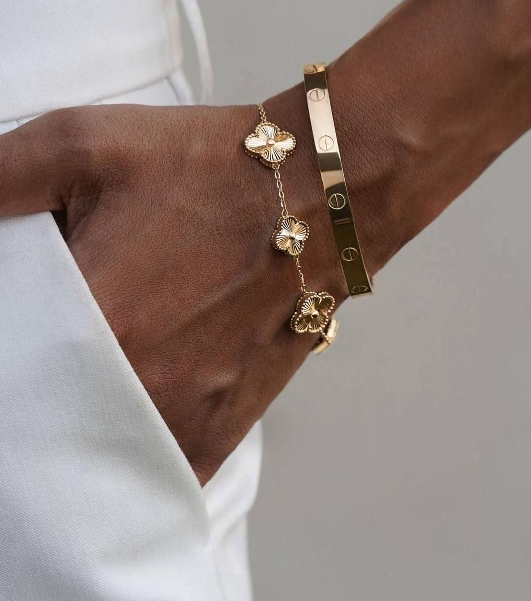 Modest chic series 