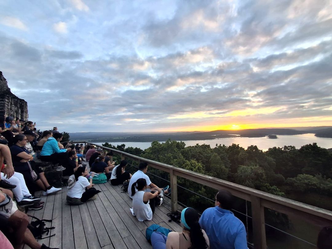 Yaxhá Sunset