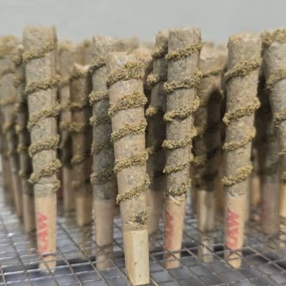 Pre Rolls with Oil & Kief Around