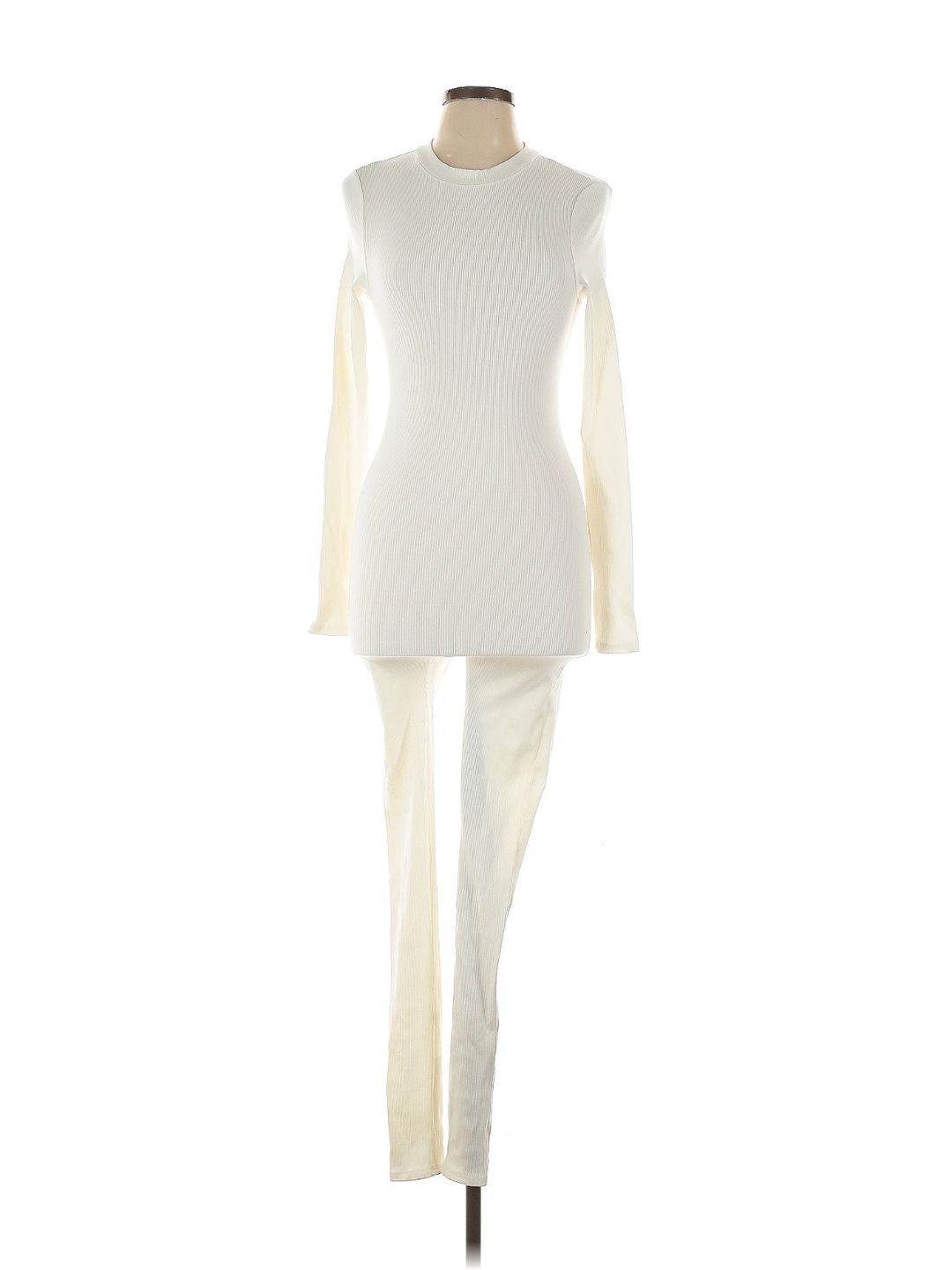 Set blanco manga larga estilo semi-formal Fashion Nova (Talla L)