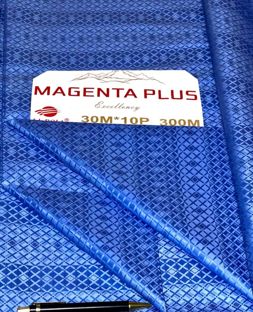 Magenta glitter shadda