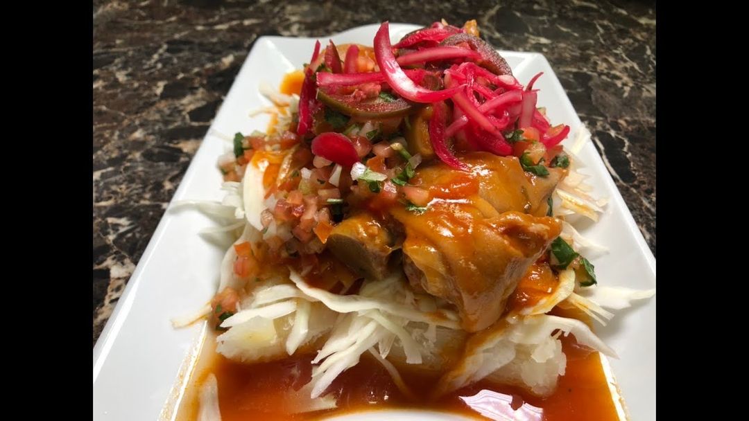 PATA DE CERDO EL NAUFRAGADO( YUCA)