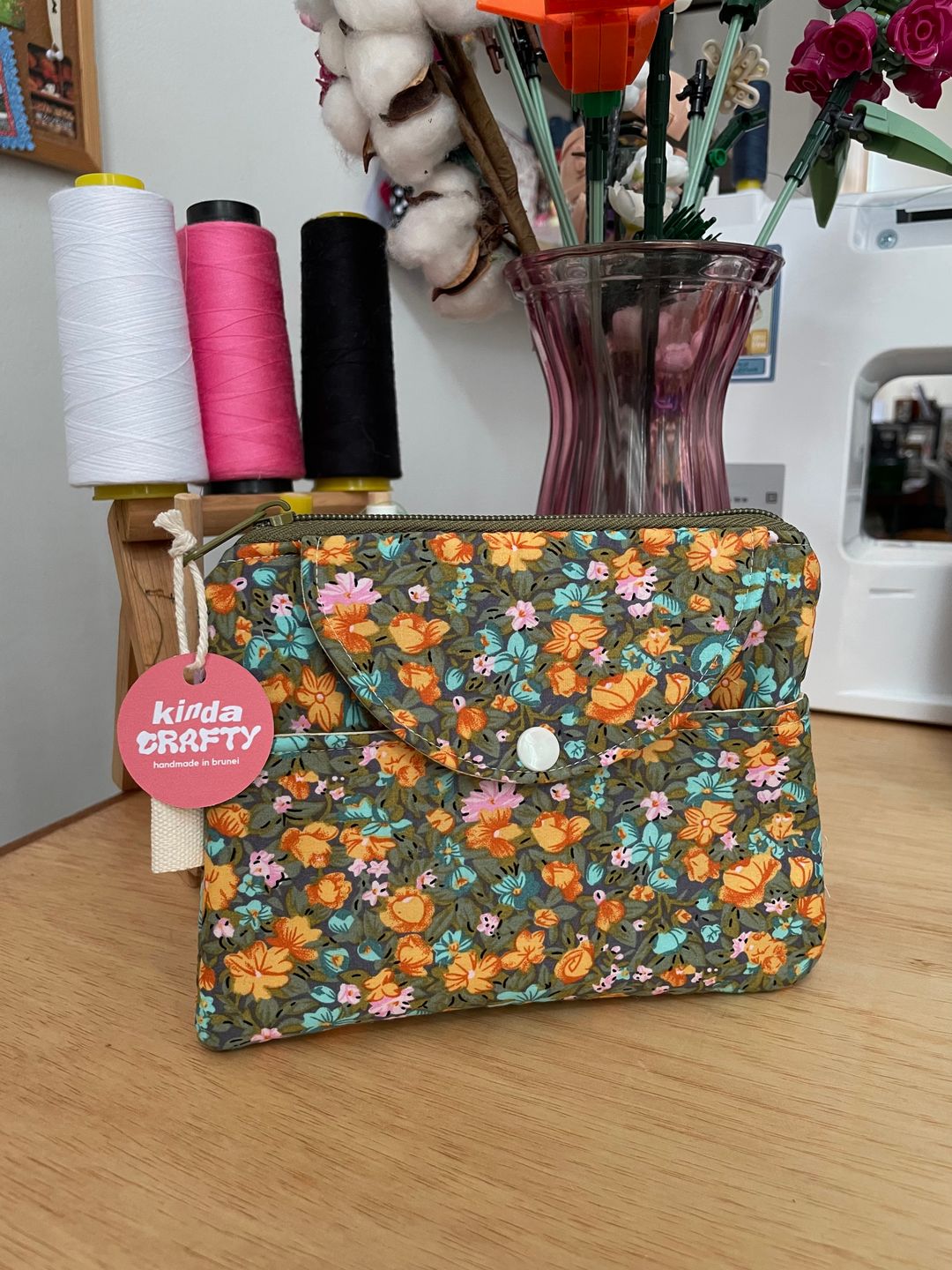 (G44) Flat Pouch, Midi Size