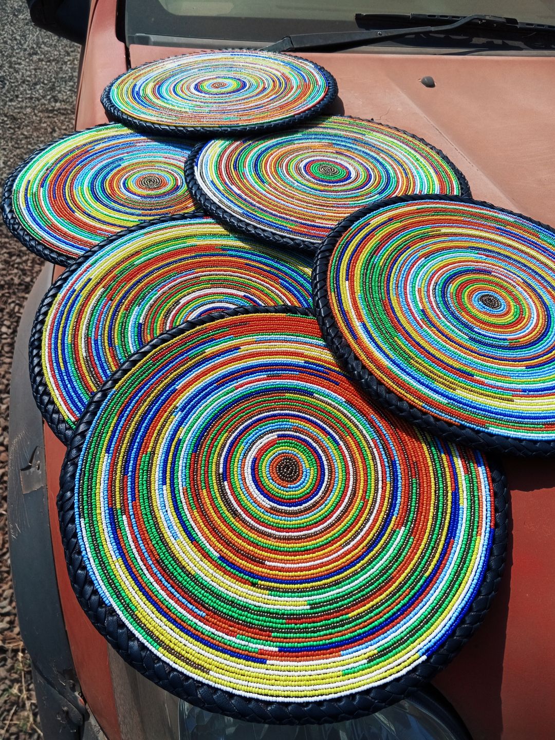 Beaded table mats 10" set 