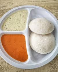 IDLI SAMBHAR AND CHUTNEY