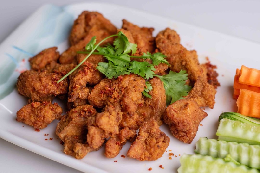 សាច់មាន់បំពងក្រឡុក អំបិលម្ទេស (បែបកូរ៉េ)