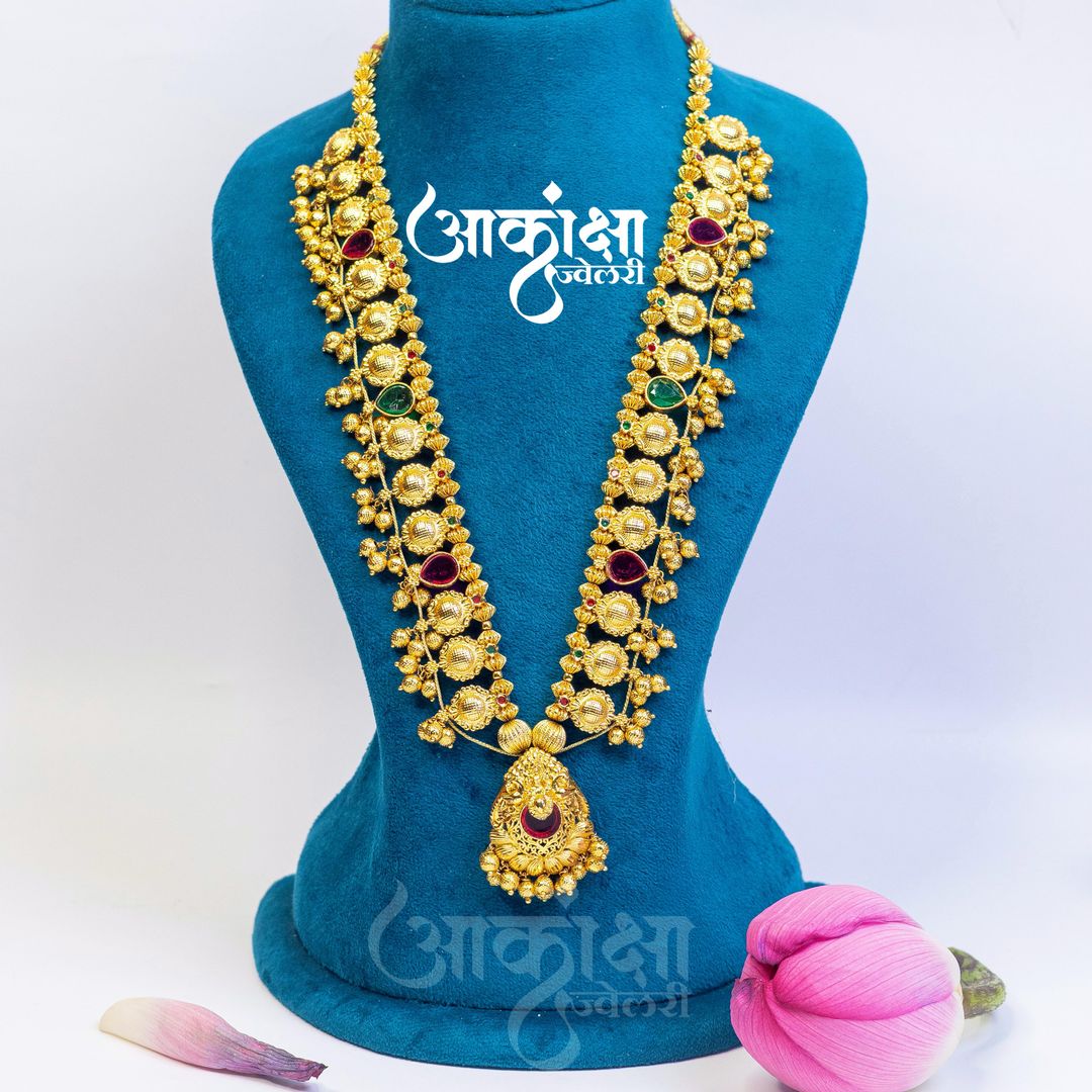 Rudrakshi Kolhapuri Saaj
