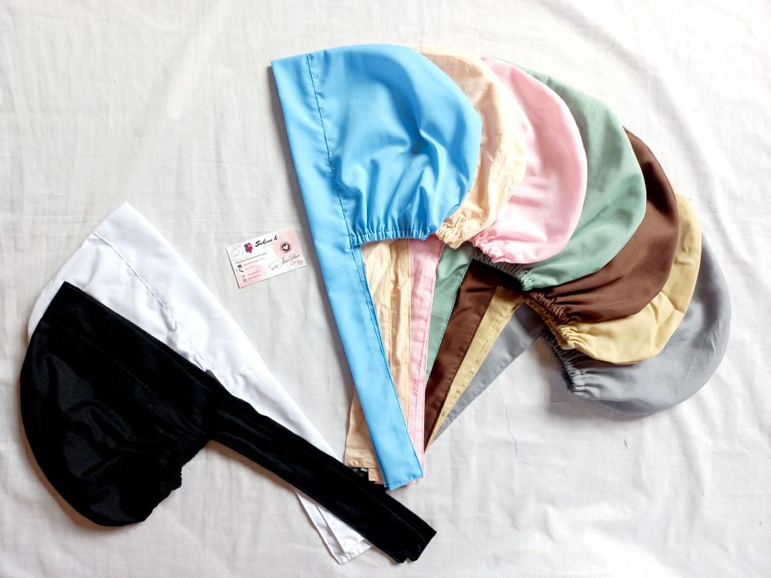 ✨ Cotton Underscarf Bonnet – Comfort Meets Elegance