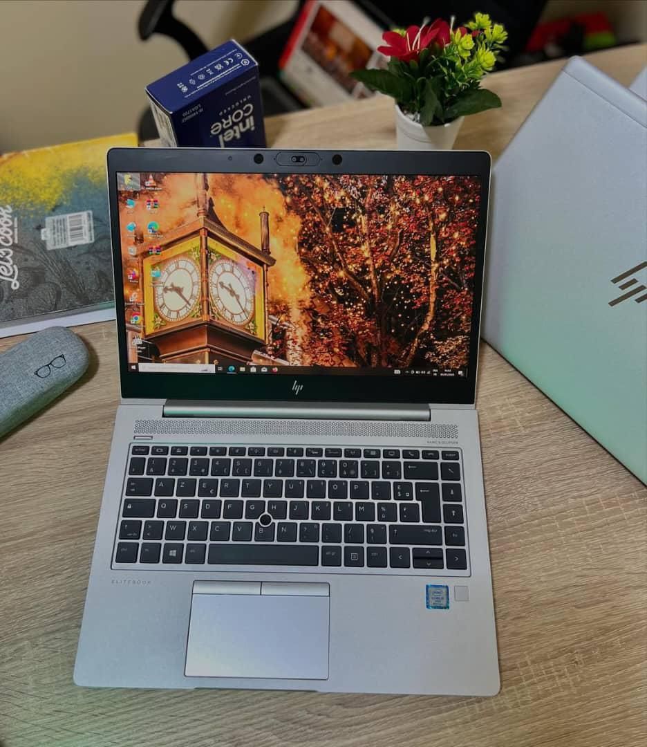 💻 *HP EliteBook 840 G5/6 , corei5 de 8e generation