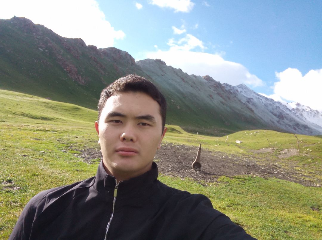 Kyrgyzstan Surrogacy & Sperm Donor | Bishkek | 2005, Blood Type O, 185cm, 84kg | ID #10079 