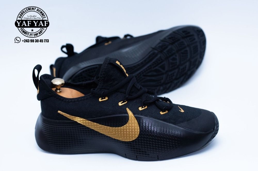 LEBRON TR1