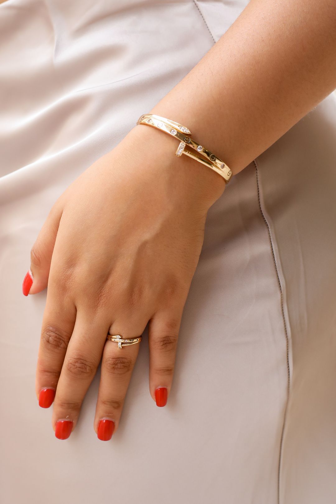 Set Brazalete Y Anillo Love & Clavo