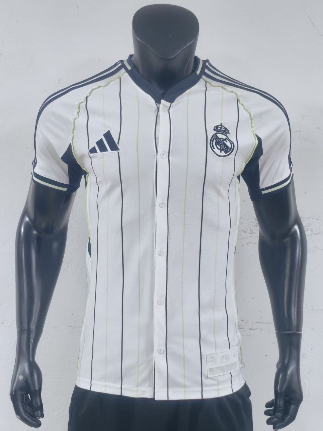 Real Madrid US Pack Shirt