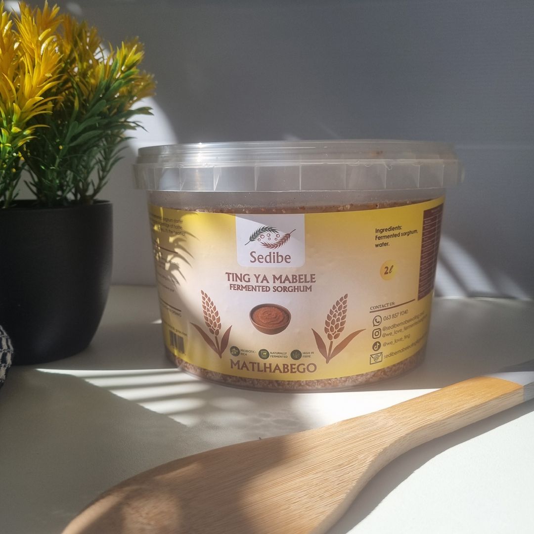 Matlhabego (Fermented sorghum starter bucket) 