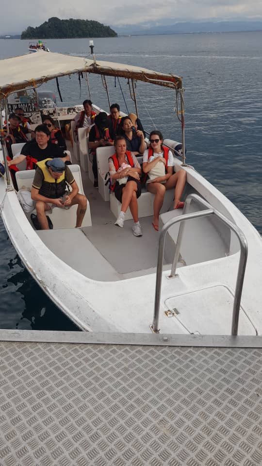 3Island Adult 
