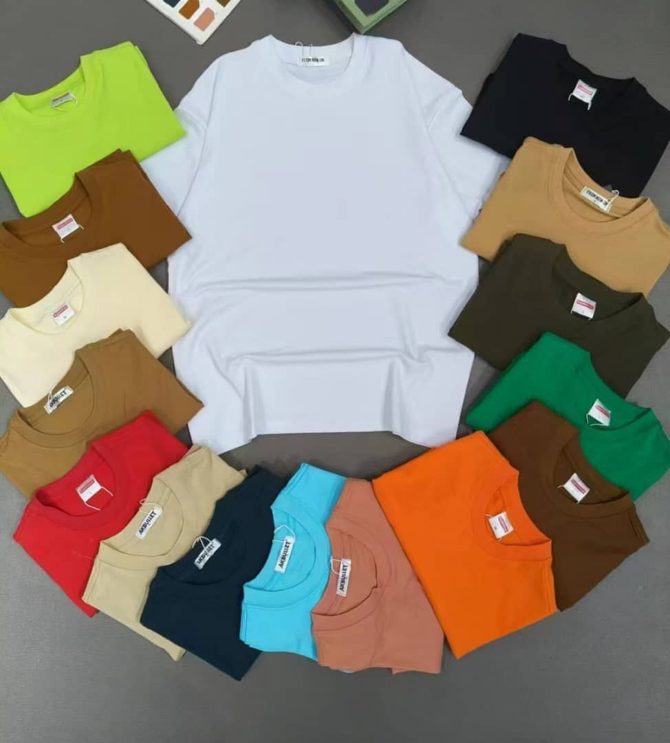 High Quality Round Neck Plain T-shirts, different colors 