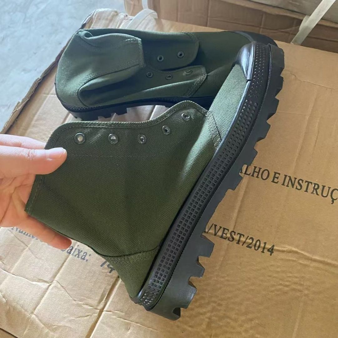 Botas para caminhada 