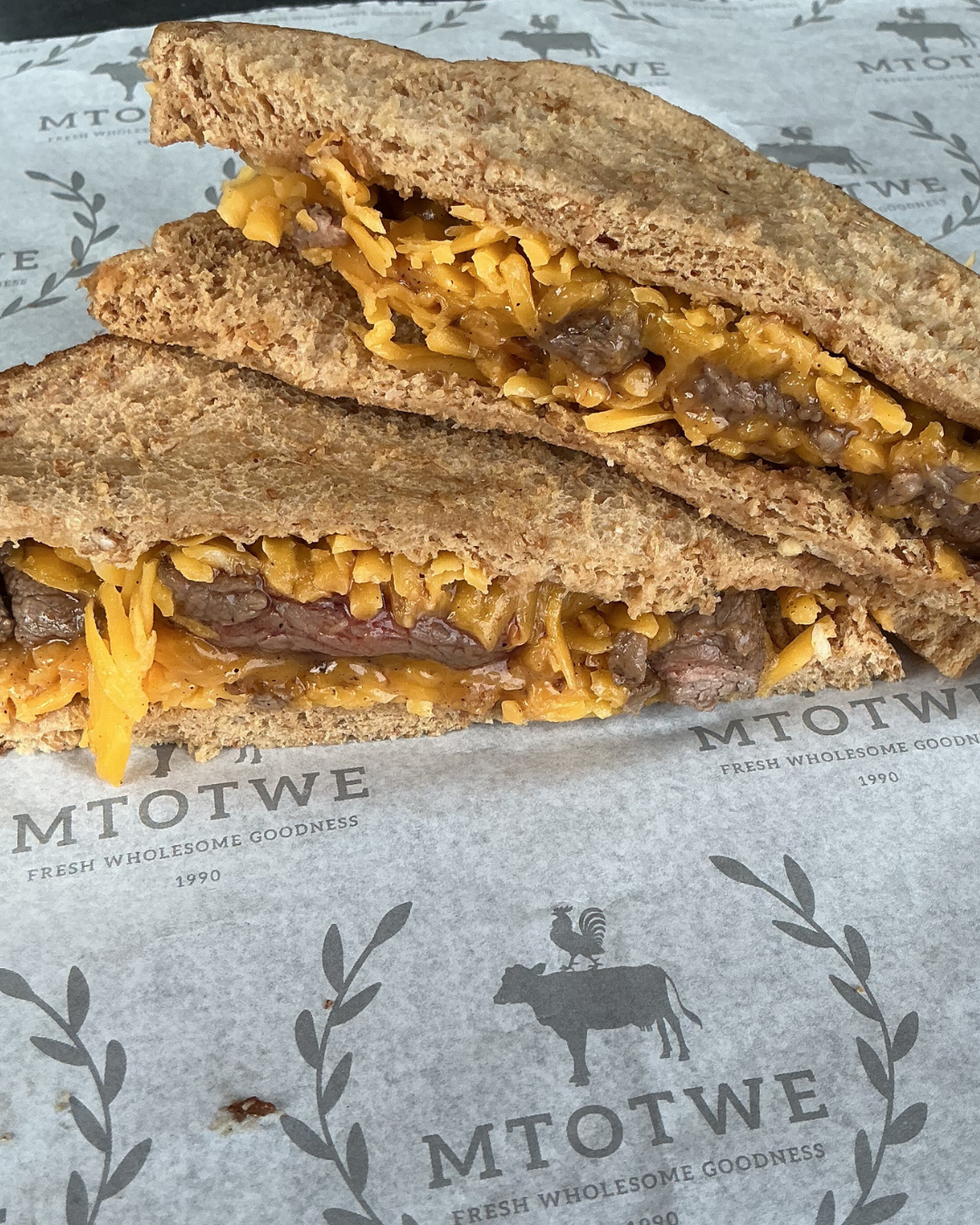 Beef strips and Cheese Sambo Sangula 