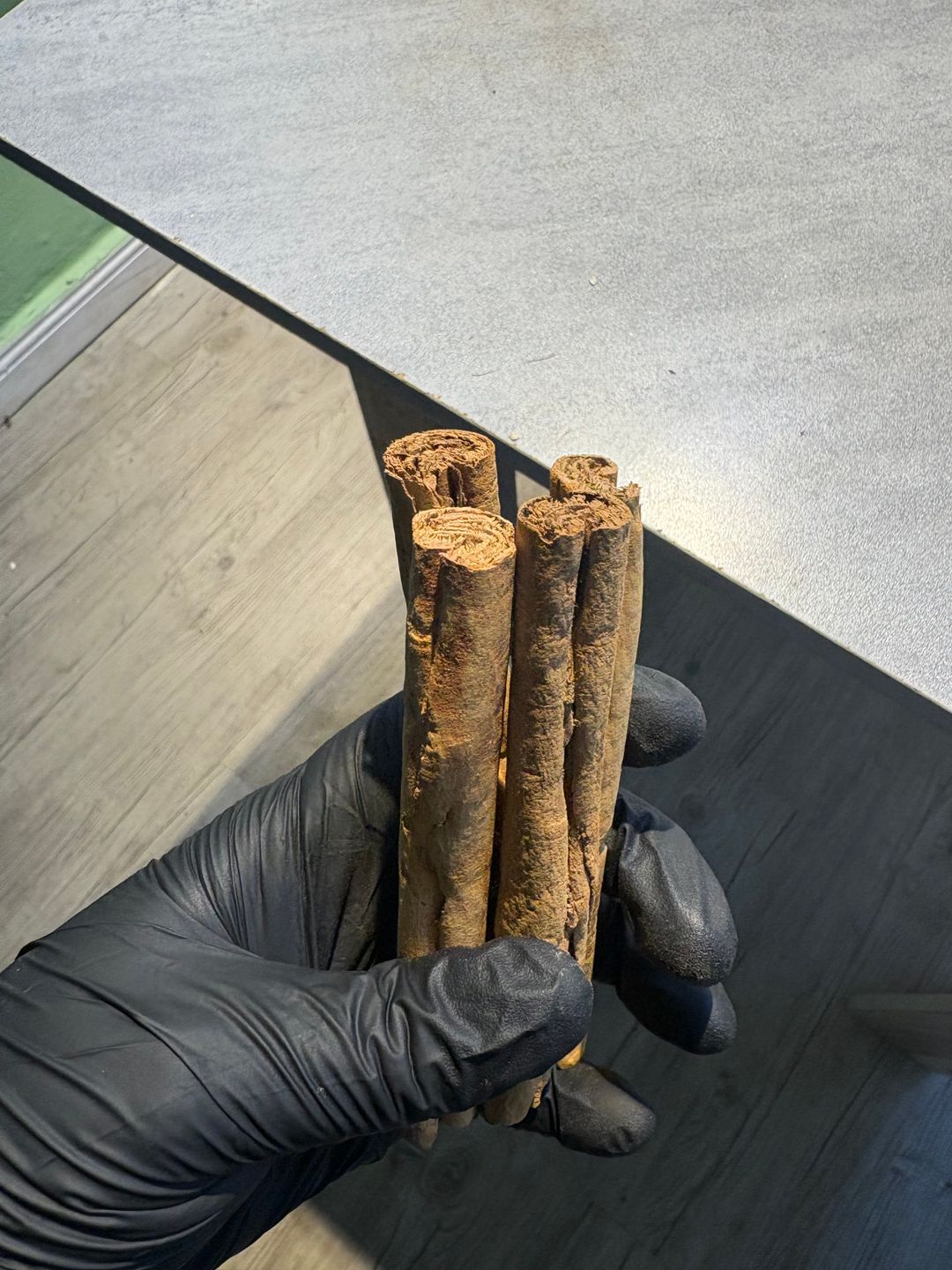 Ceylon cinnamon stick (Original cinnamon ) 1 stick 