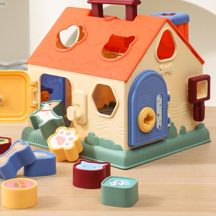 Shape Matching Plastic Sorting House