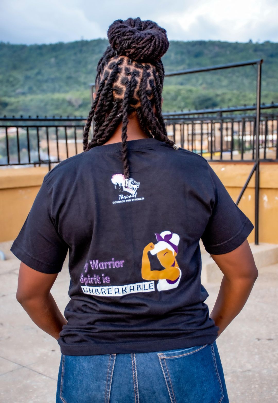 Black Thrive Tee