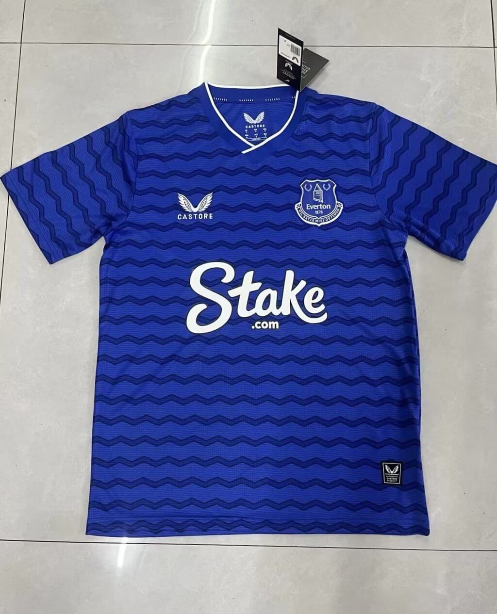 Everton home kit 25/26
