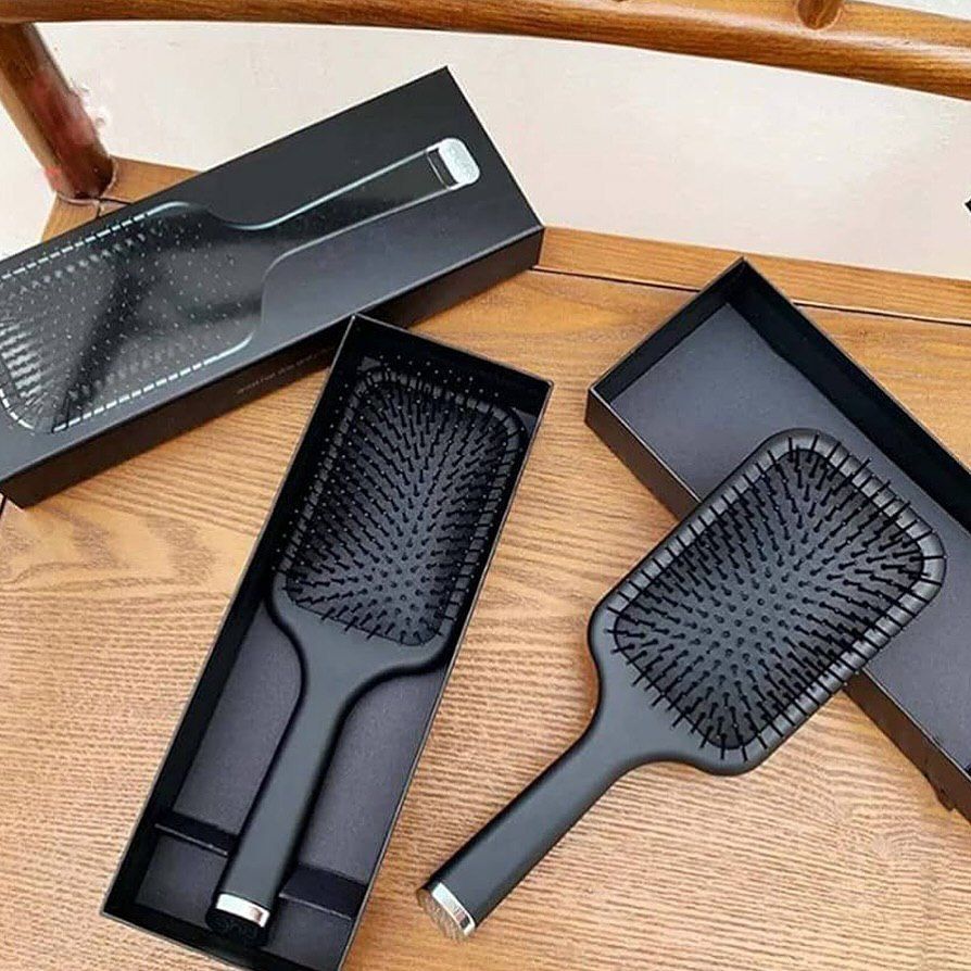 Paddle brush- فرشاة بادل 