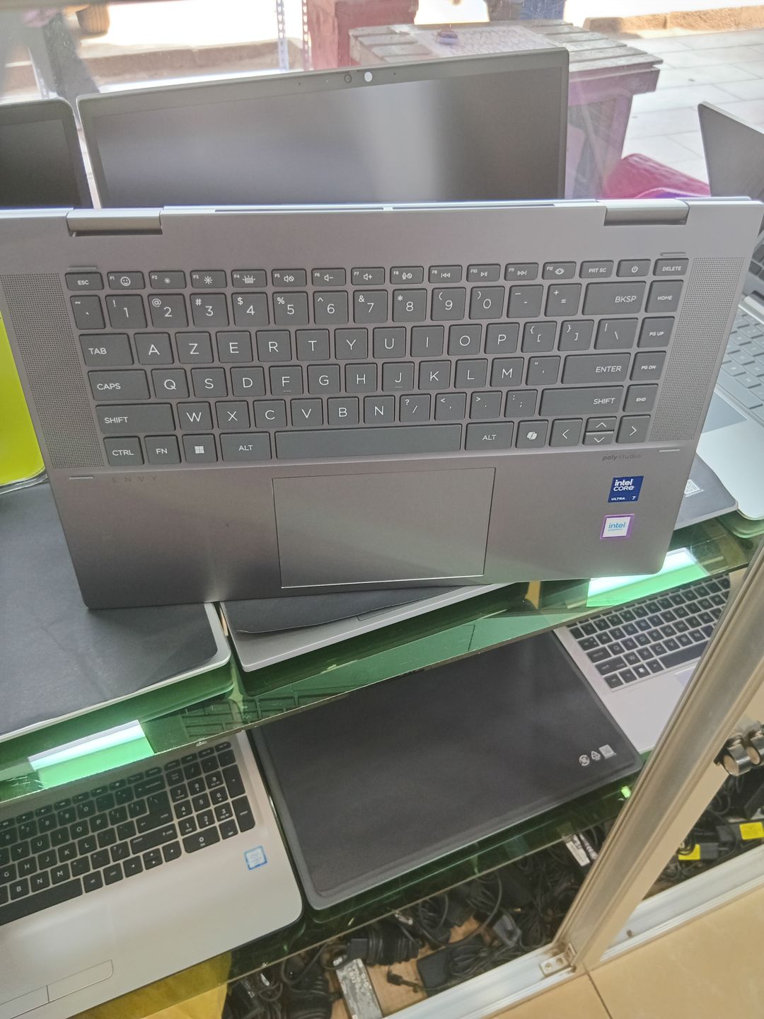 HP CORE i7 AVEC 1TB SSD ET 16GB RAM15,6’ ENVY X360° TACTILE