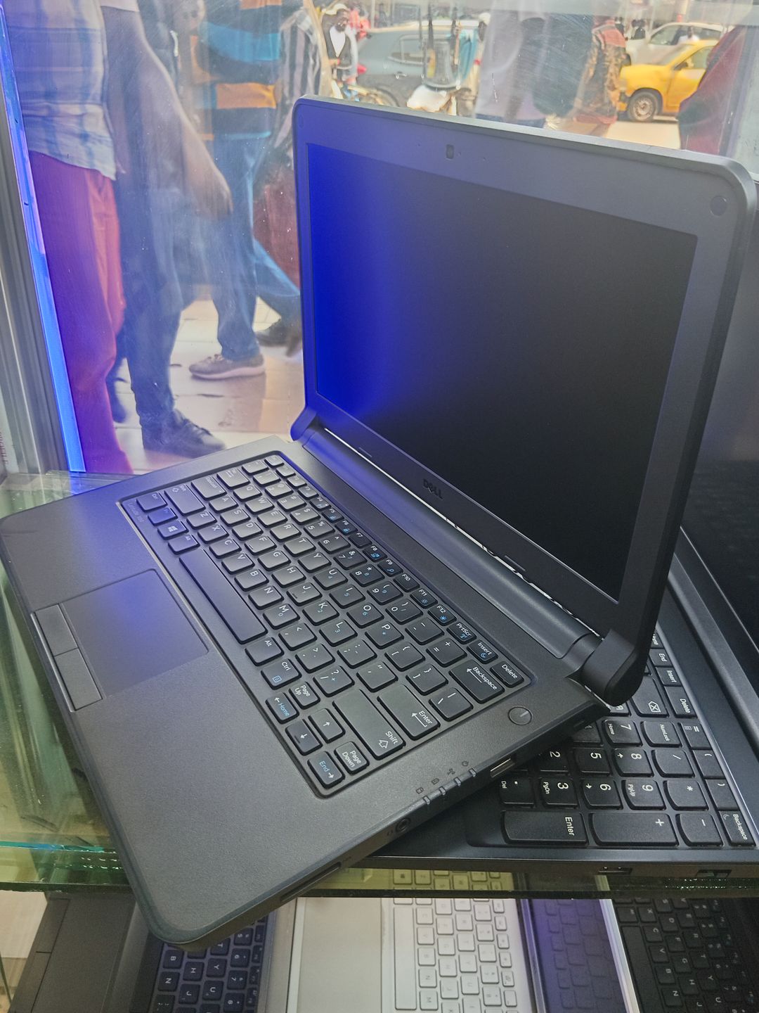 DELL DUAL CORE 500GB ET 4GB RAM ECRANT TACTILE 14,0’
