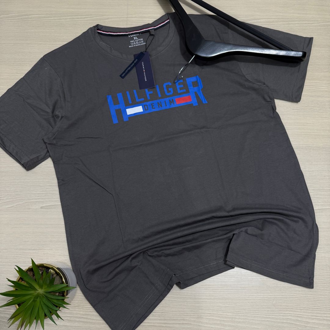TOMMY HILFIGER T- SHIRT - 34