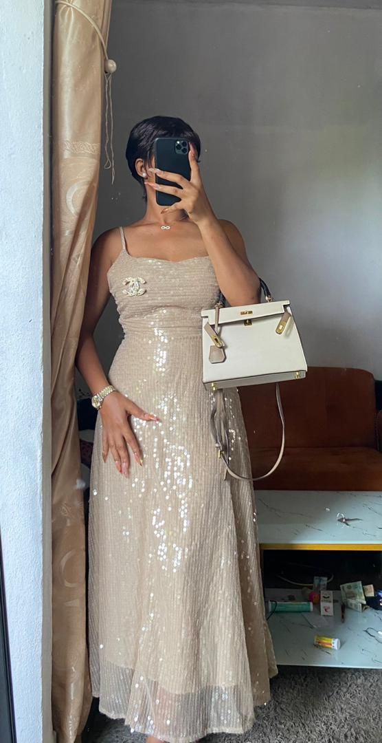 Robe dorée 