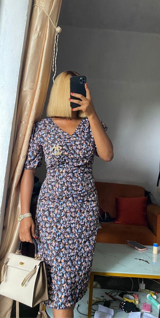 Robe fleurie bleue 