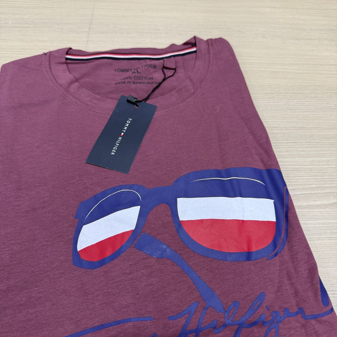 TOMMY HILFIGER T- SHIRT - 51
