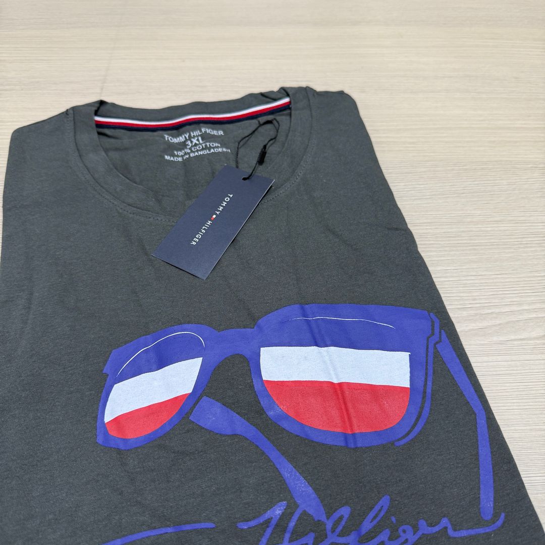 TOMMY HILFIGER T- SHIRT - 53