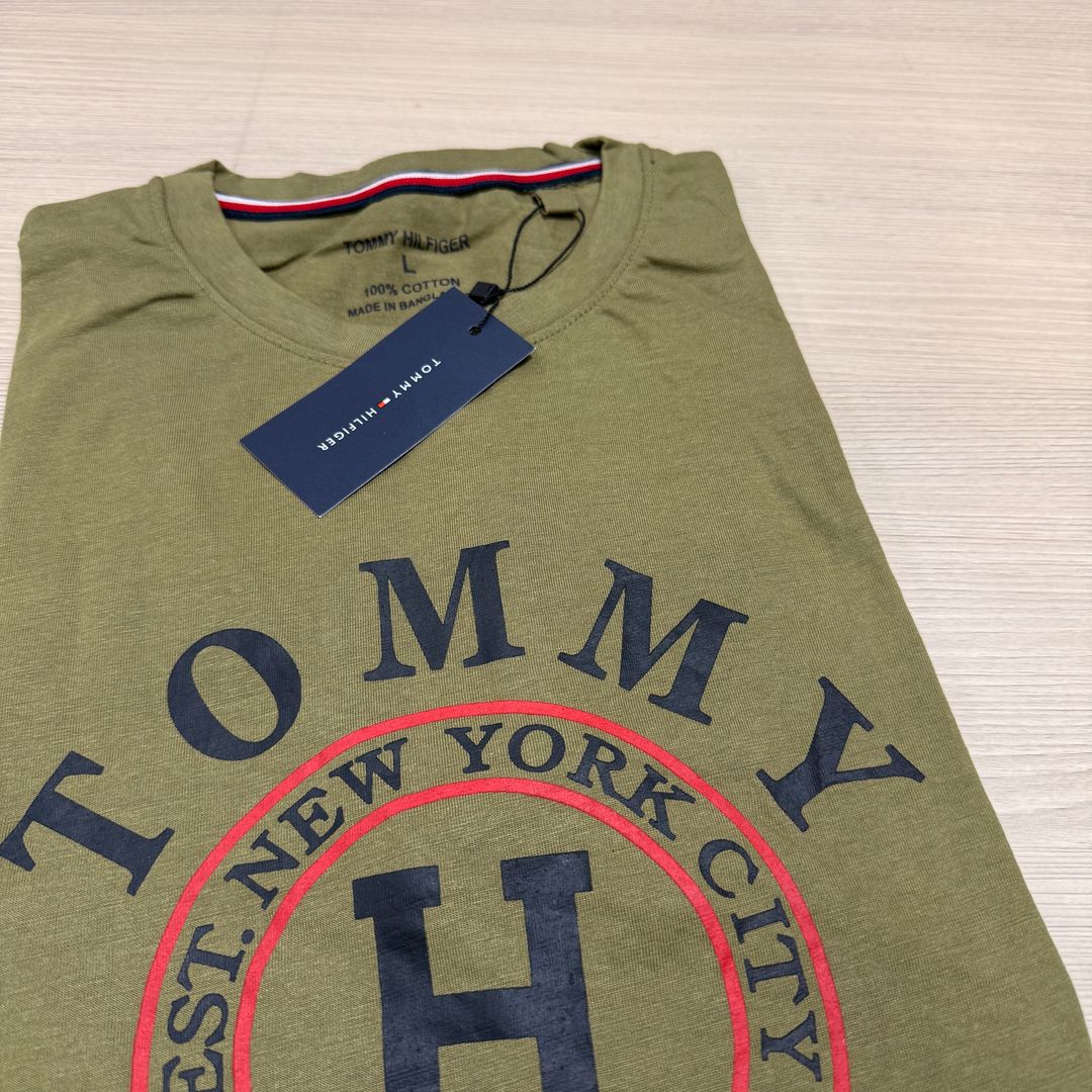 TOMMY HILFIGER T- SHIRT - 60