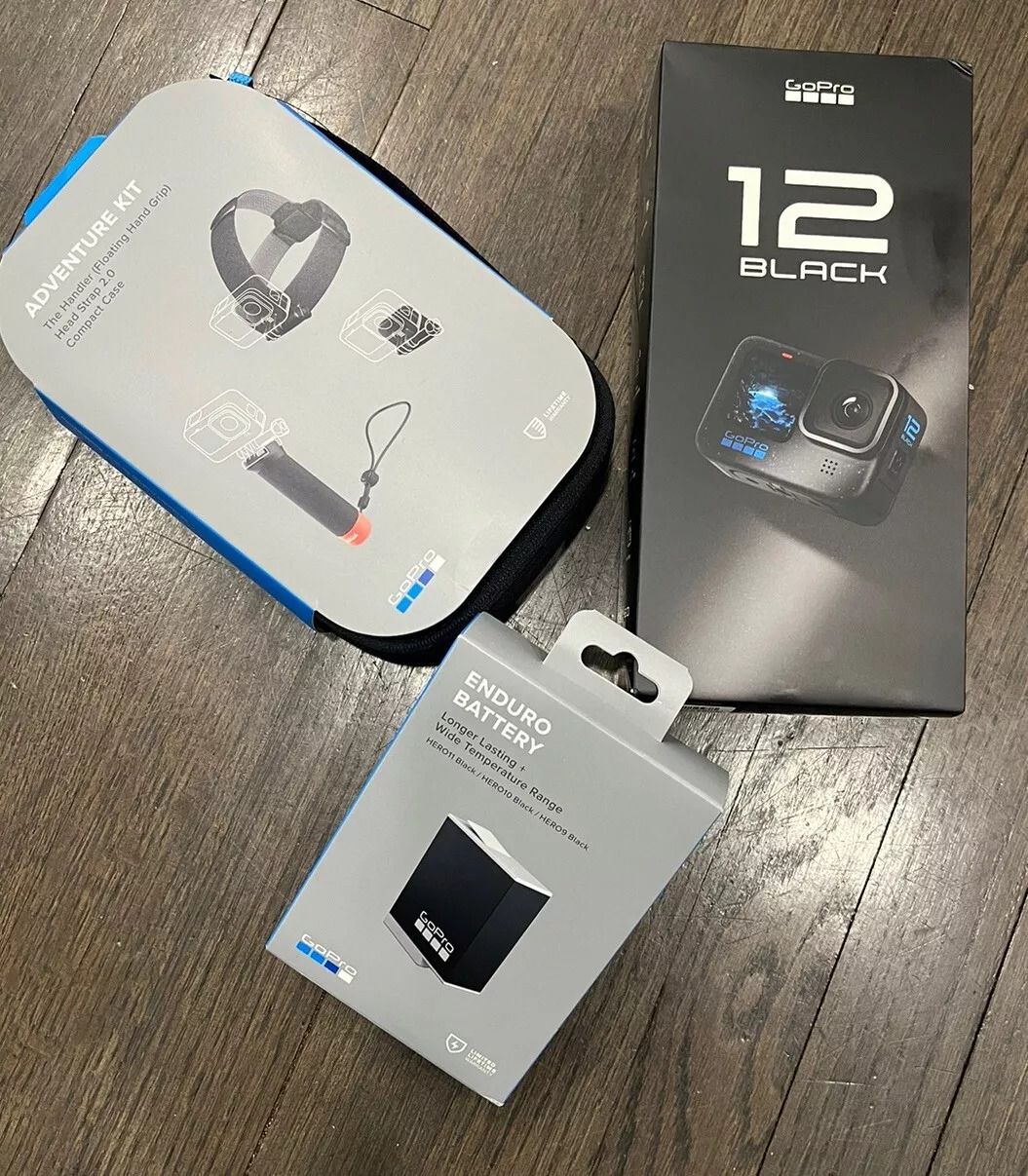 Promo GoPro Hero 12 Black new + Enduro battery + Adventure kit  + E-Series 128GB