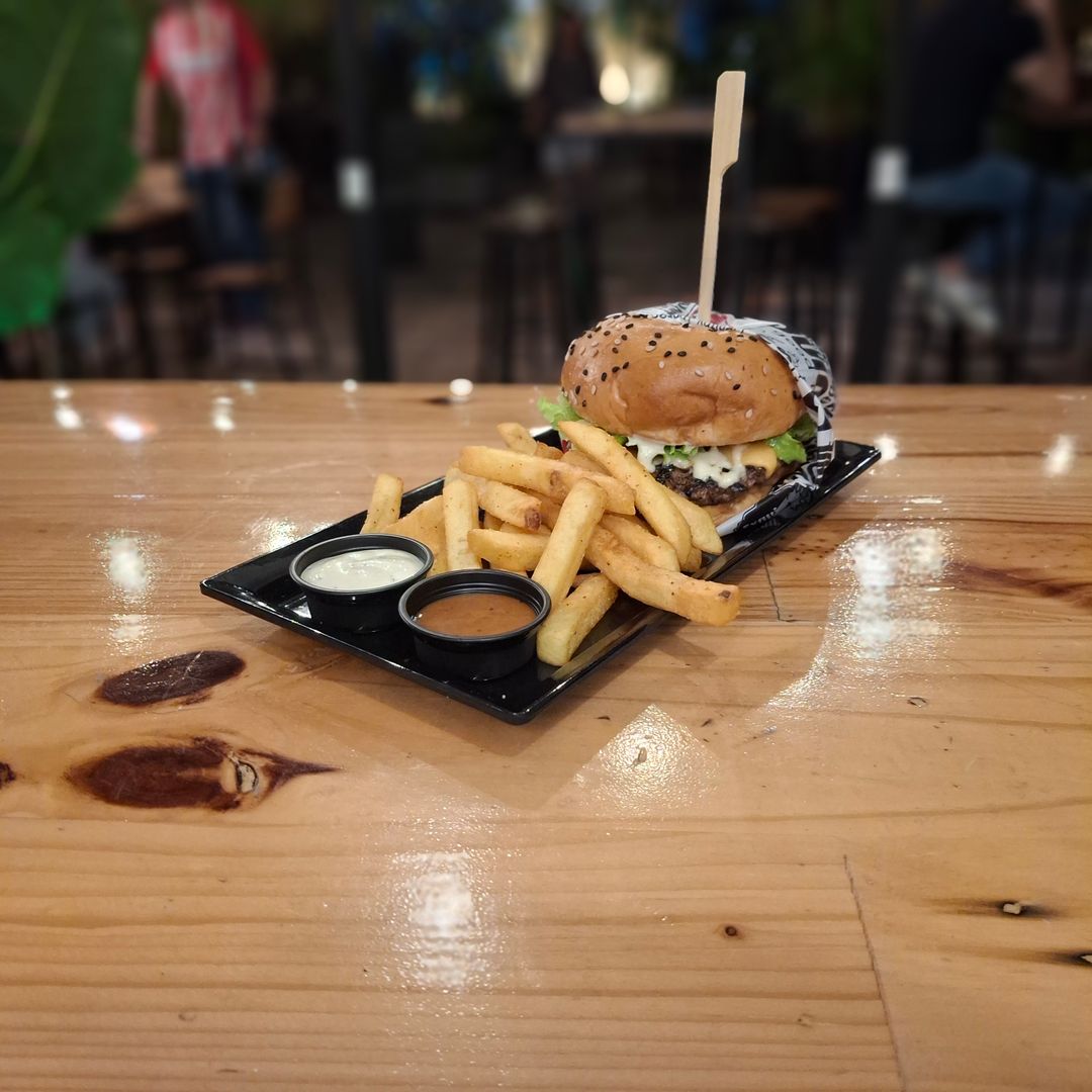 Clasica - Classic Burger