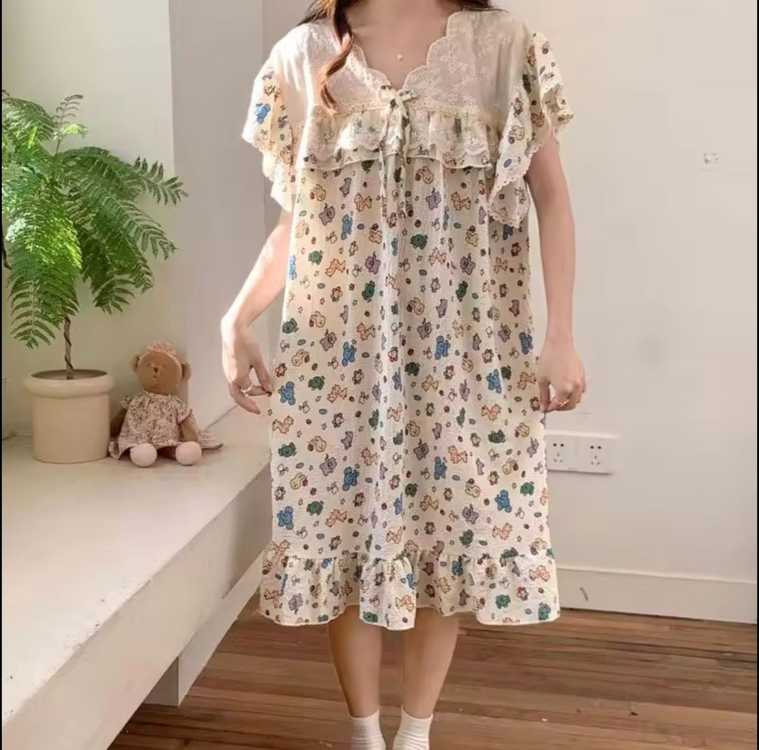  Lace Dress