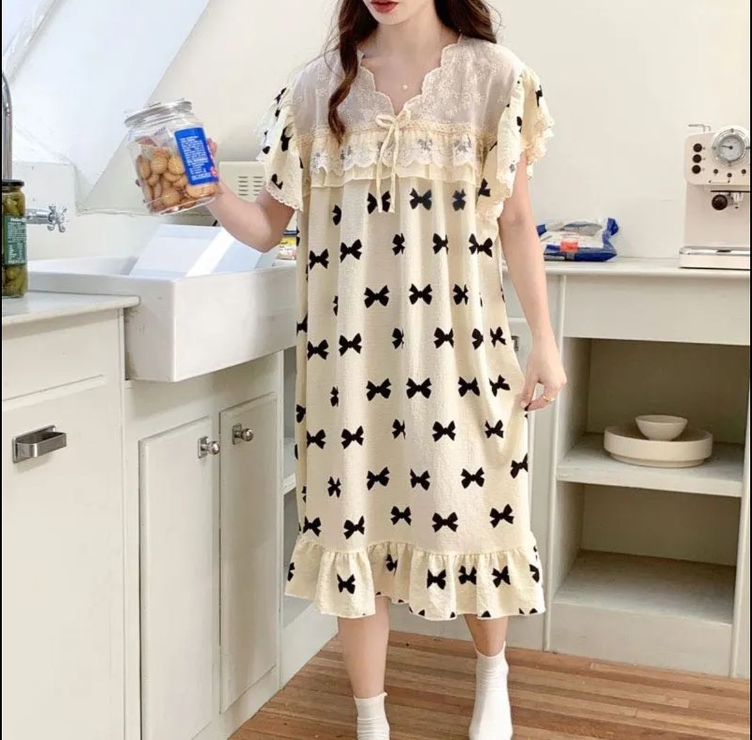  Bow Lace Dress